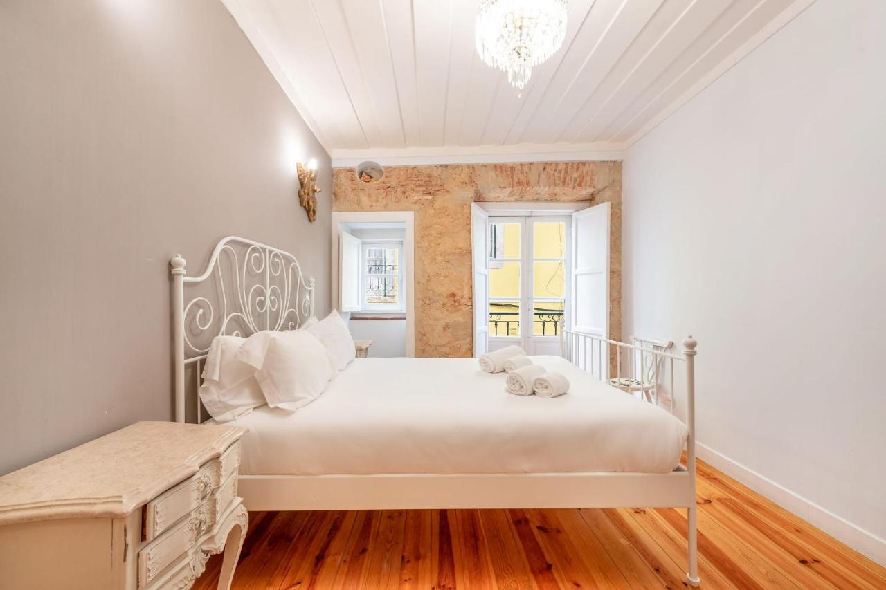 Апартаменты Guestready - Exquisite Bica Poetas Лиссабон Экстерьер фото